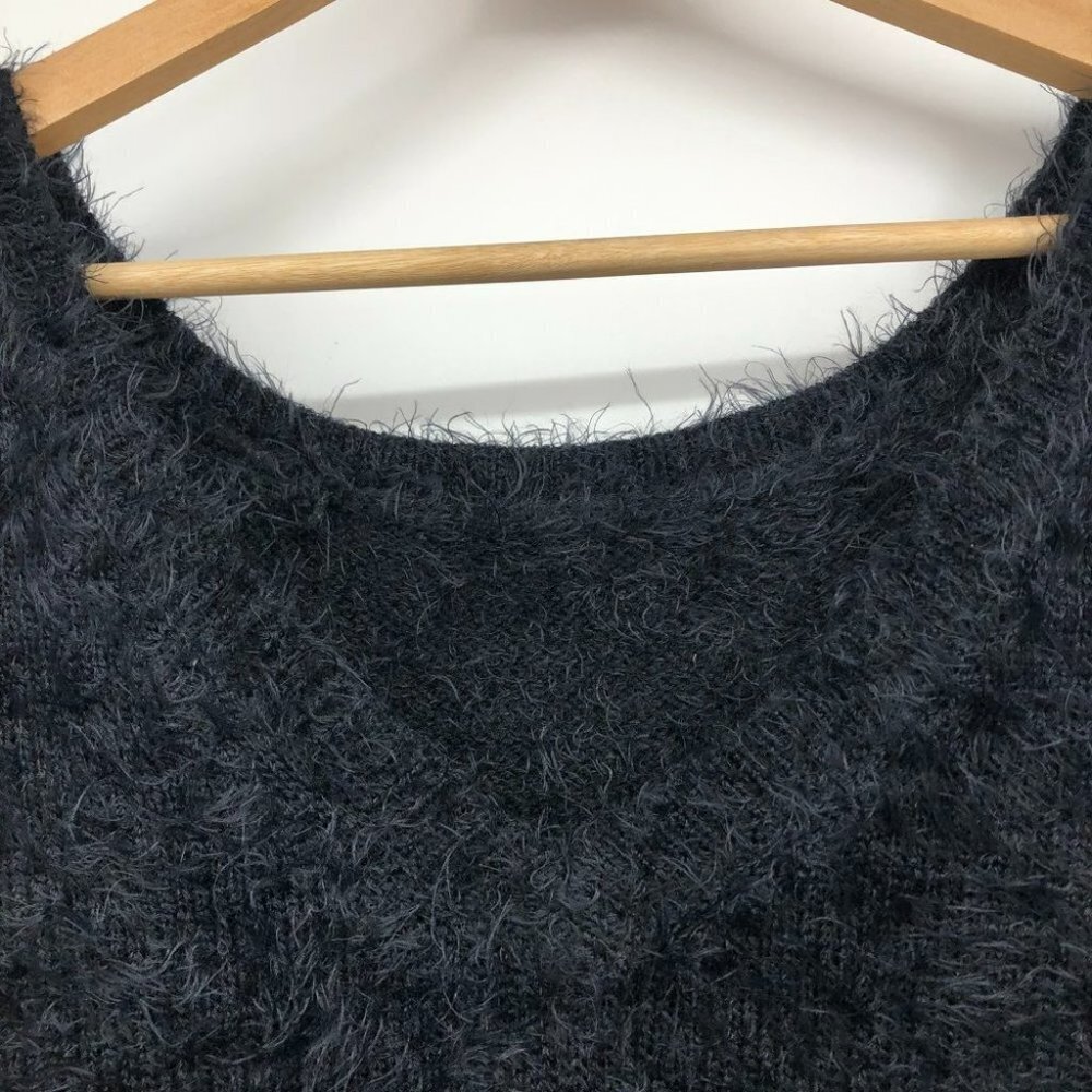 Monk & Lou Black  Eyelash Knit fuzzy soft sweater scoop or V neck 3/4 sleeve XS - Picture 14 of 15
